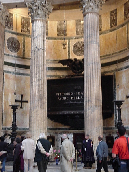 Rome Pantheon 05.jpg